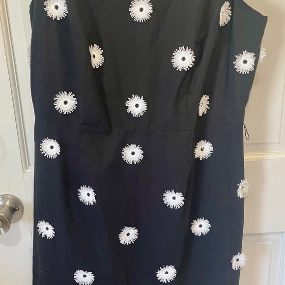Talbots Black and white daisy Sleeveless Dress Sz6 flounce‎ hem - Picture 6 of 8
